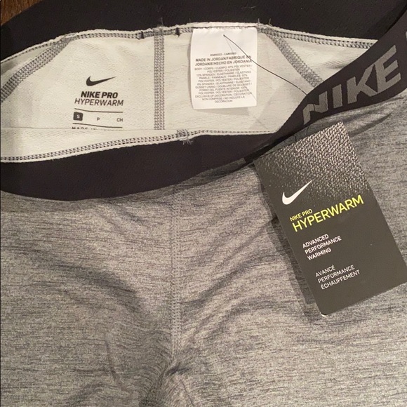 Nike pro leggings, women’s small - Picture 3 of 3